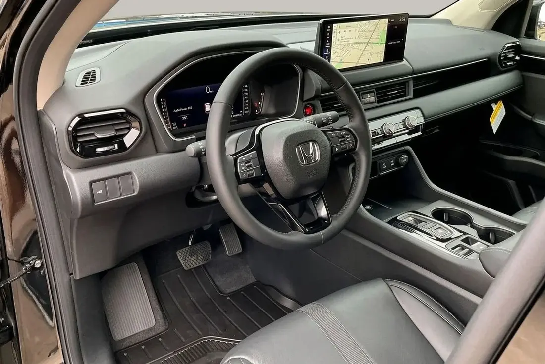 Honda Pilot EX-L Interior