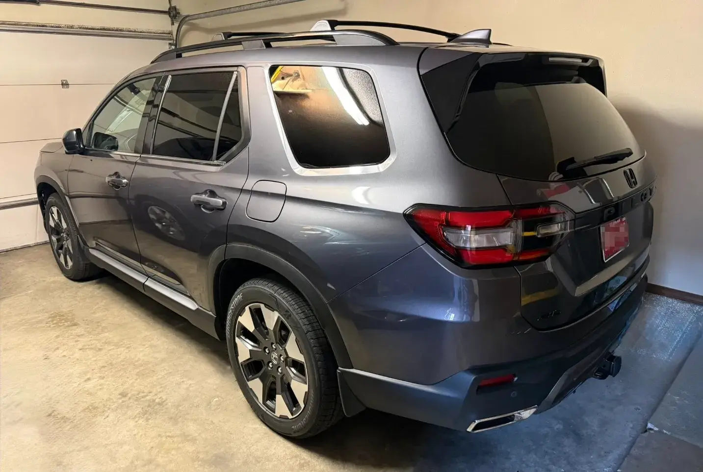 Honda Pilot SUV Shown in Modern Steel Metallic Color